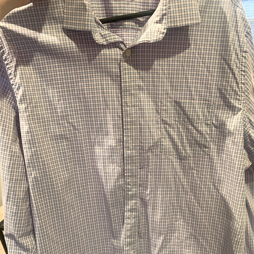 Untuckit blue pink and white checked long sleeve button up. Size XL tall